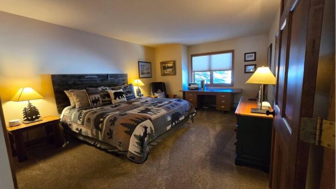 Photo of Bedroom in Big Sky