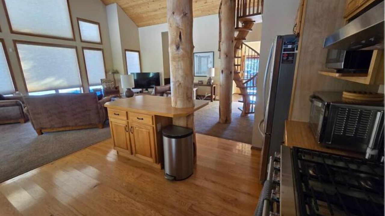 Photo of Others in Big Sky