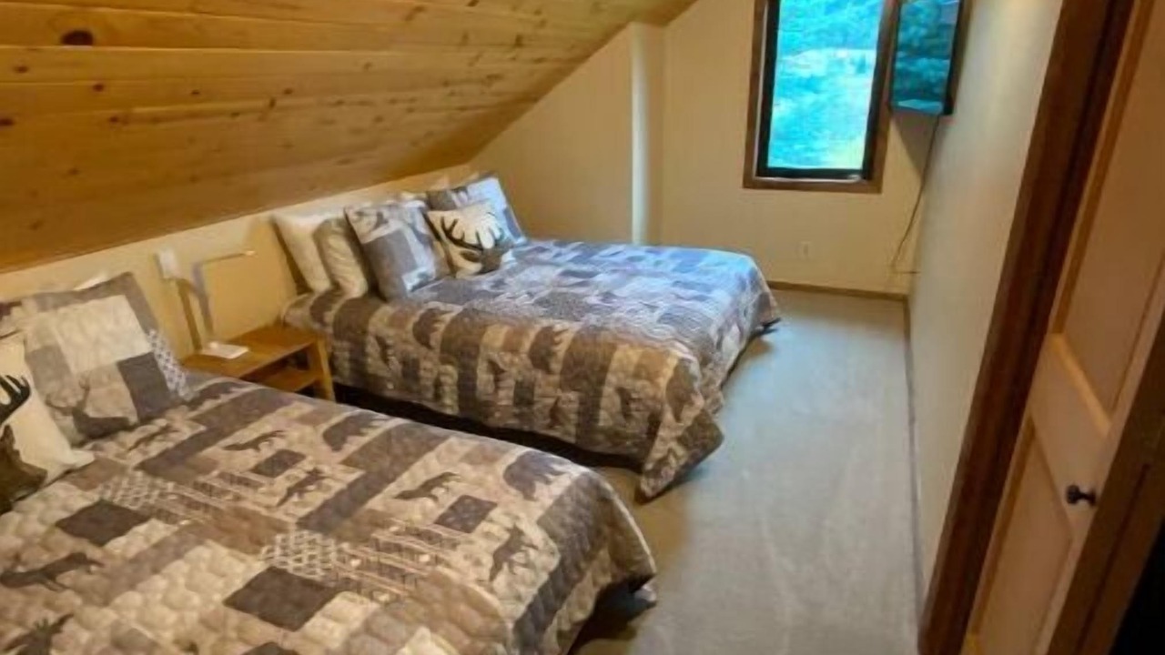 Photo of Bedroom in Big Sky