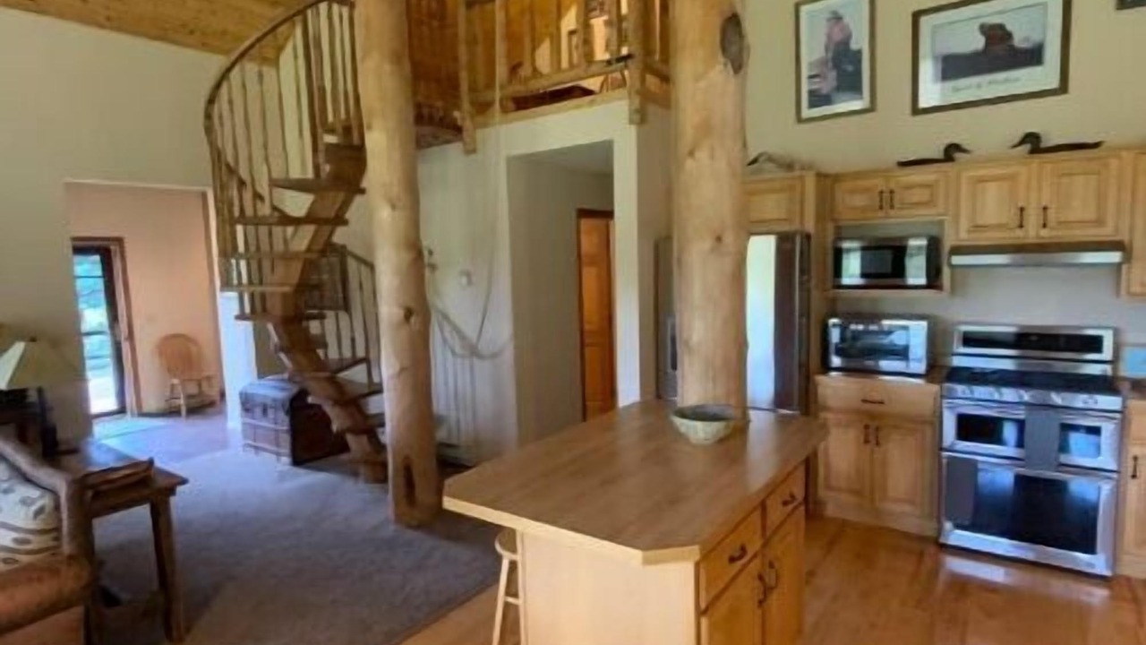 Photo of Others in Big Sky