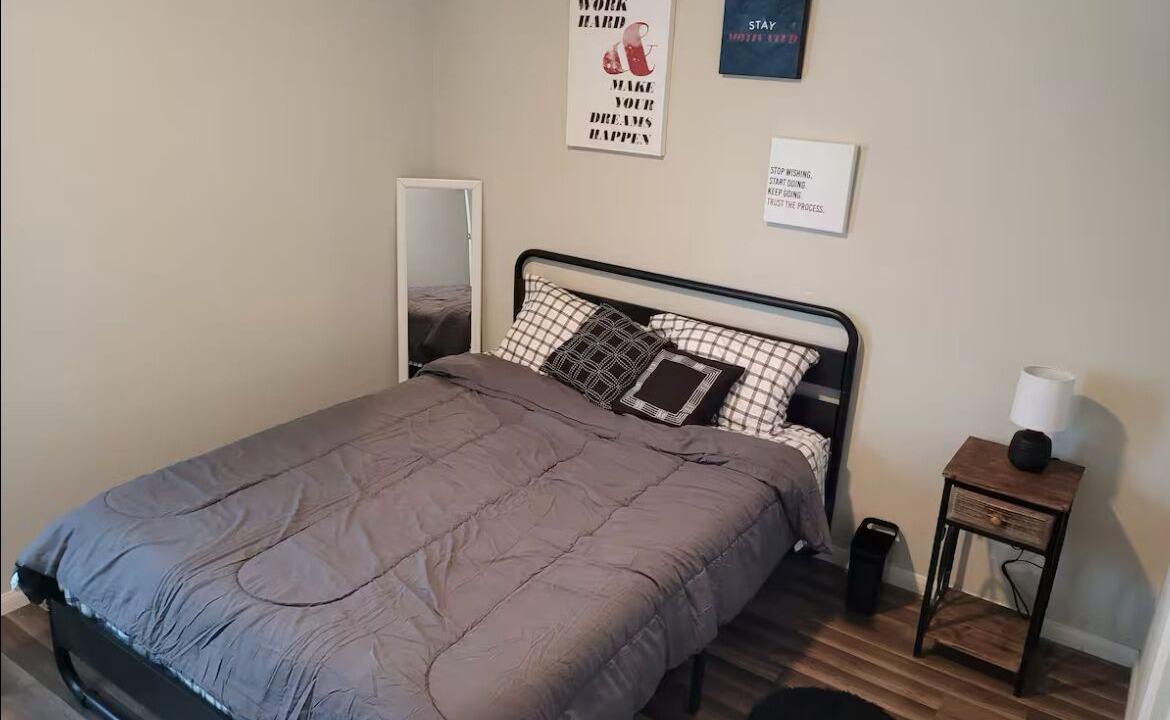 Photo of Bedroom in McNeil