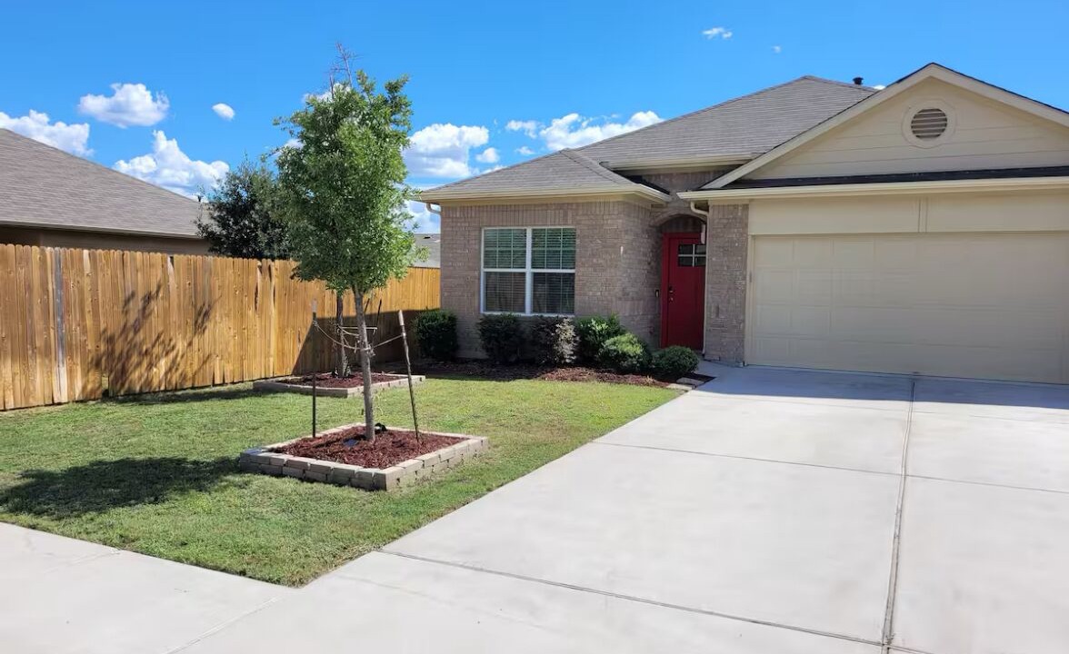 Photo of Outdoor in McNeil