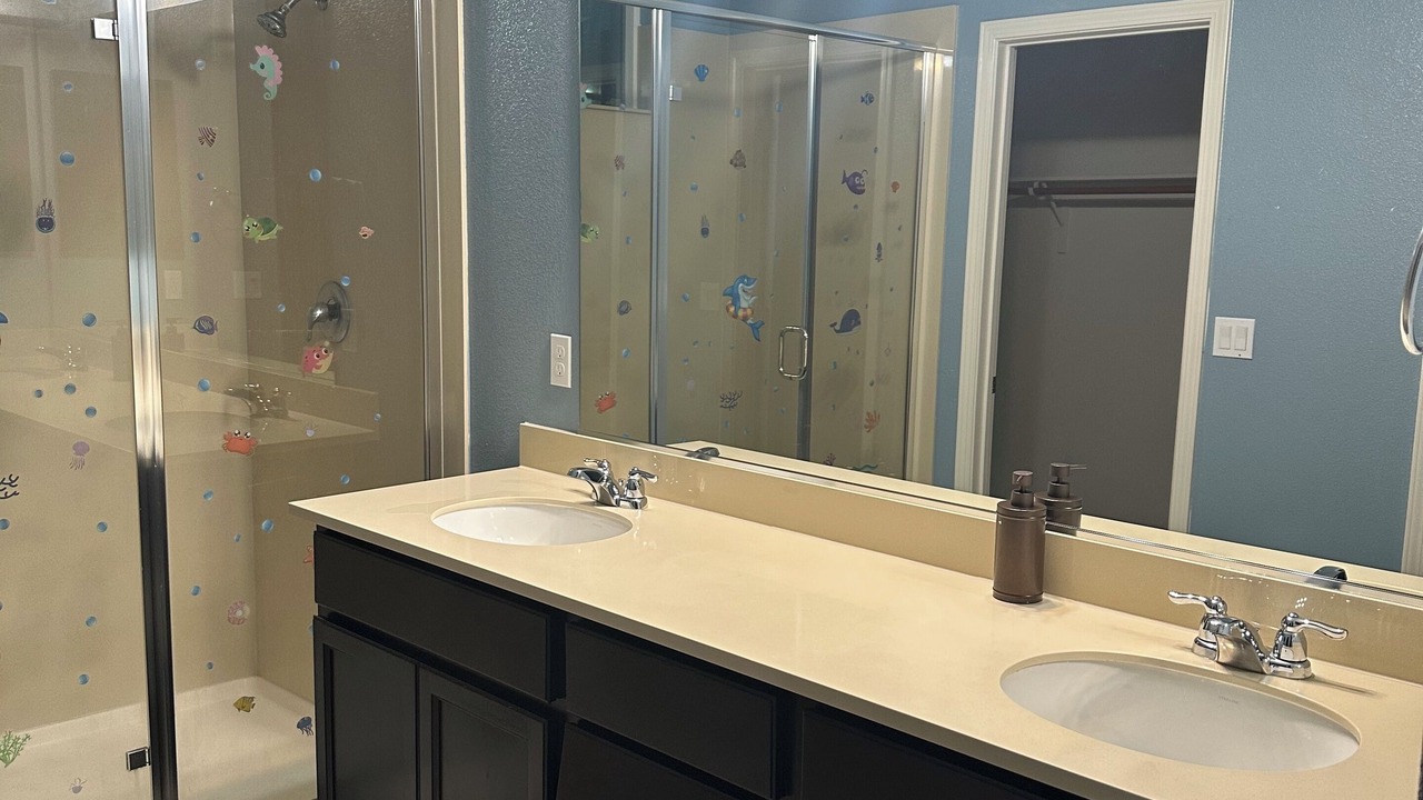 Photo of Bathroom in North Natomas
