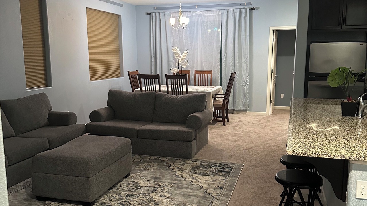 Photo of Livingroom in North Natomas