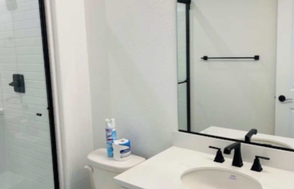 Photo of Bathroom in Lathrop