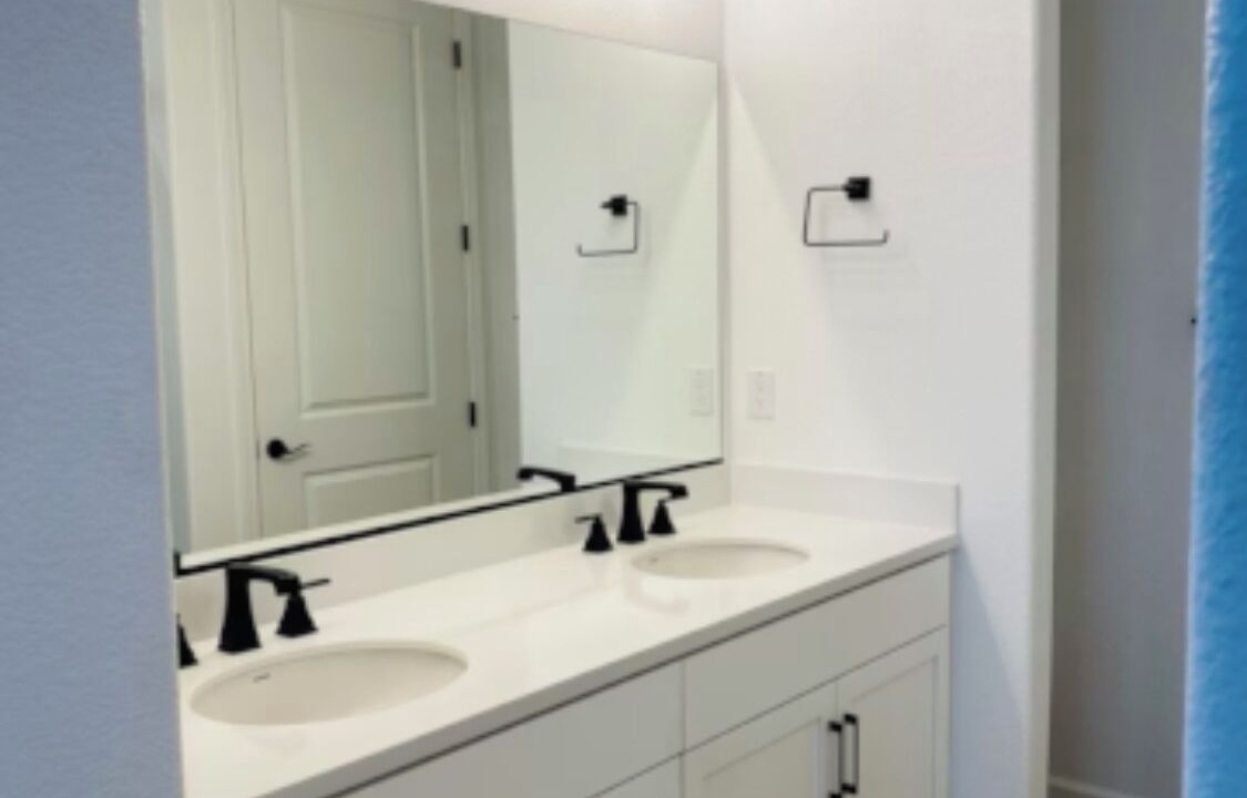 Photo of Bathroom in Lathrop