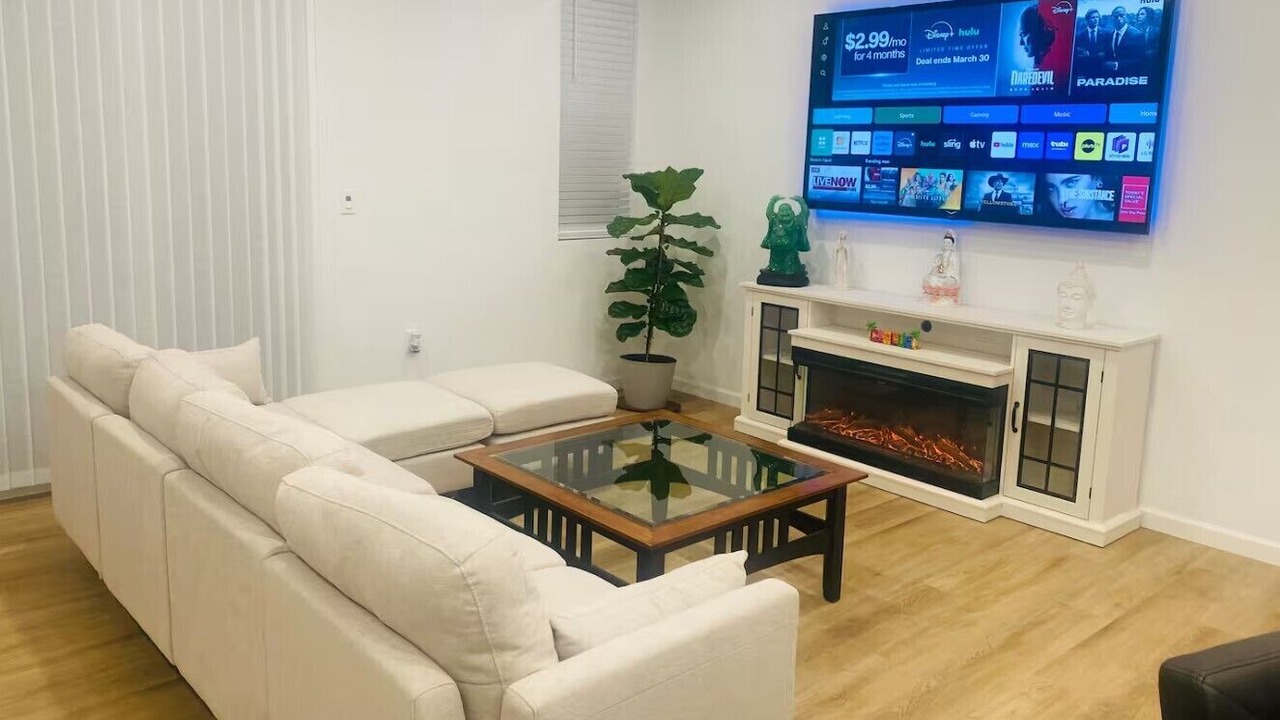 Photo of Livingroom in Lathrop