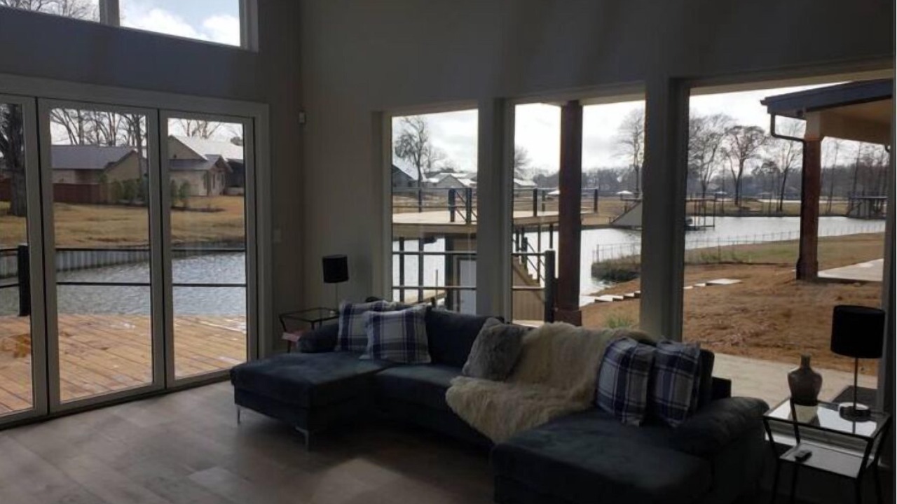 Photo of Livingroom in Tool