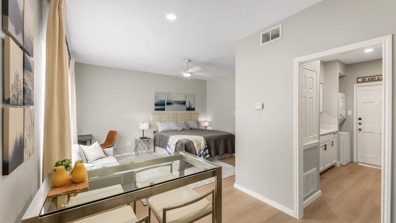 Photo of Bedroom in Northgate