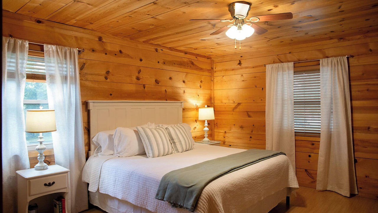 Photo of Bedroom in Mountain View