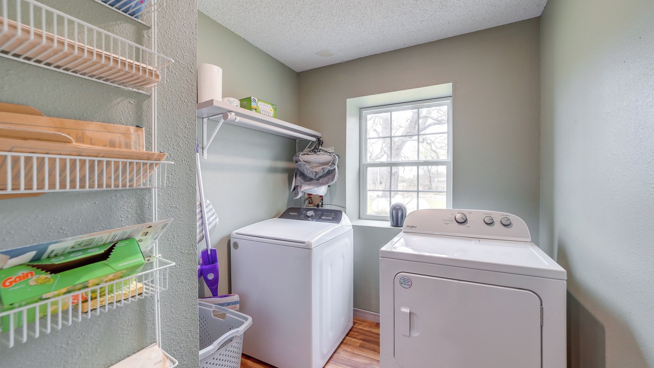 Photo of Bedroom in Daisy