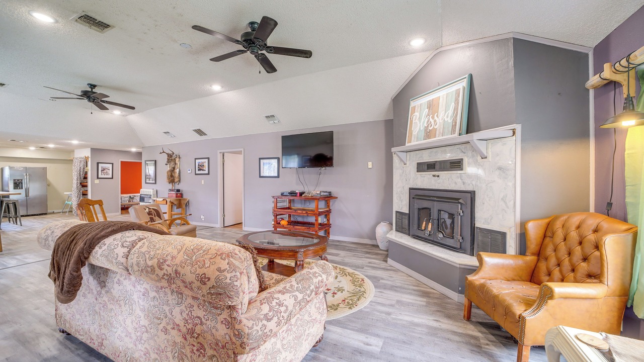 Photo of Livingroom in Daisy