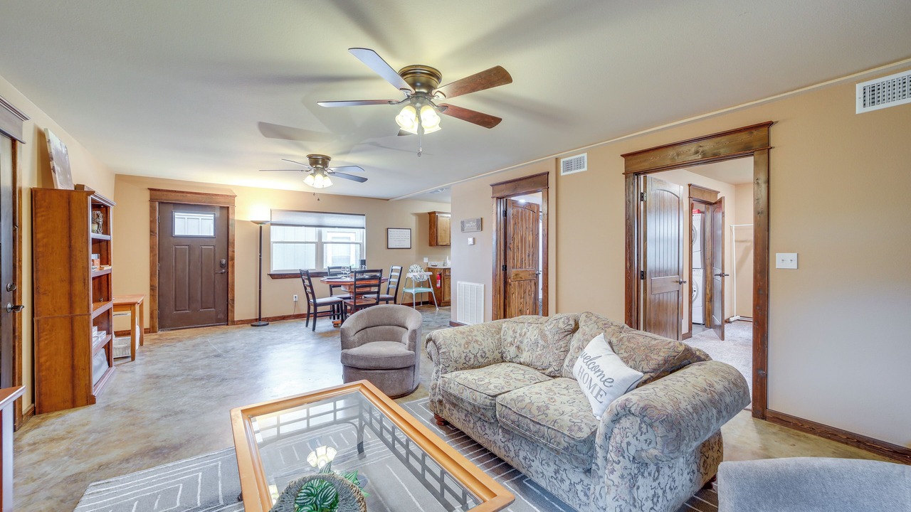 Photo of Livingroom in Daisy