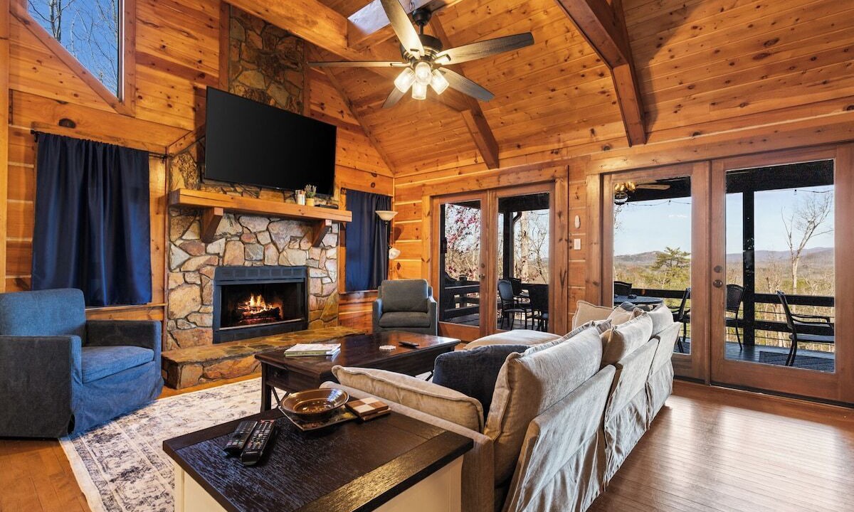 Photo of Bedroom in My Mountain