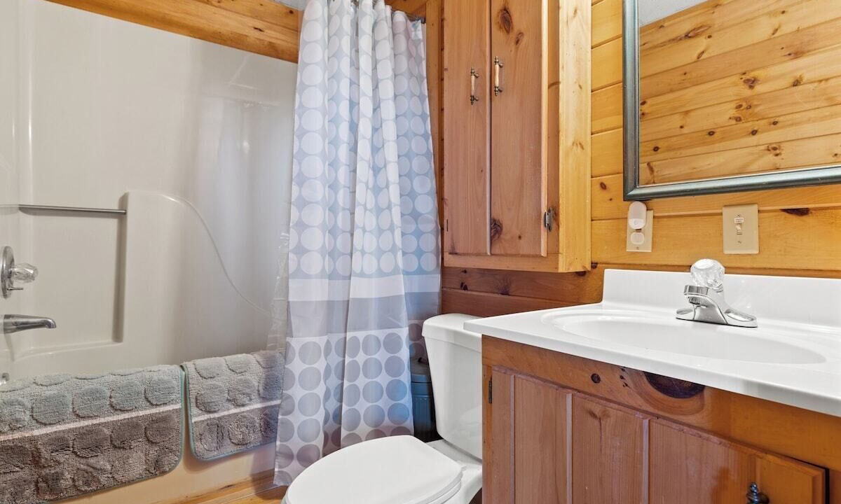 Photo of Bathroom in My Mountain