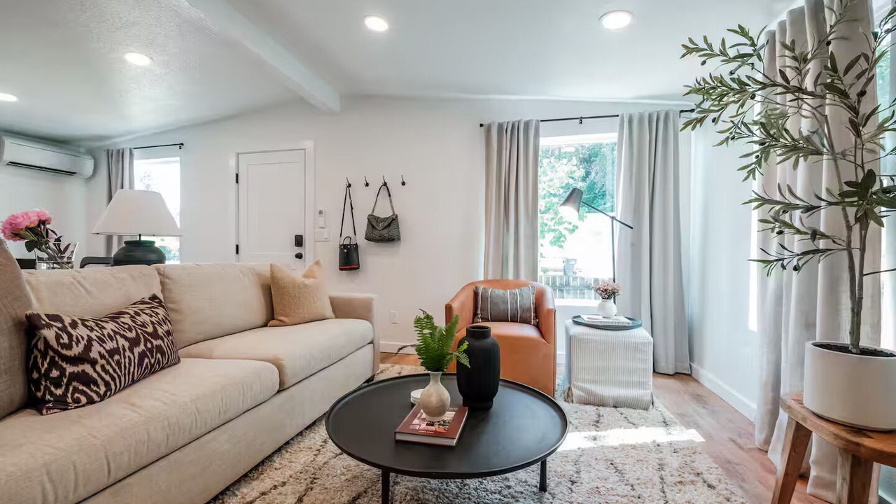 Photo of Livingroom in Springfield