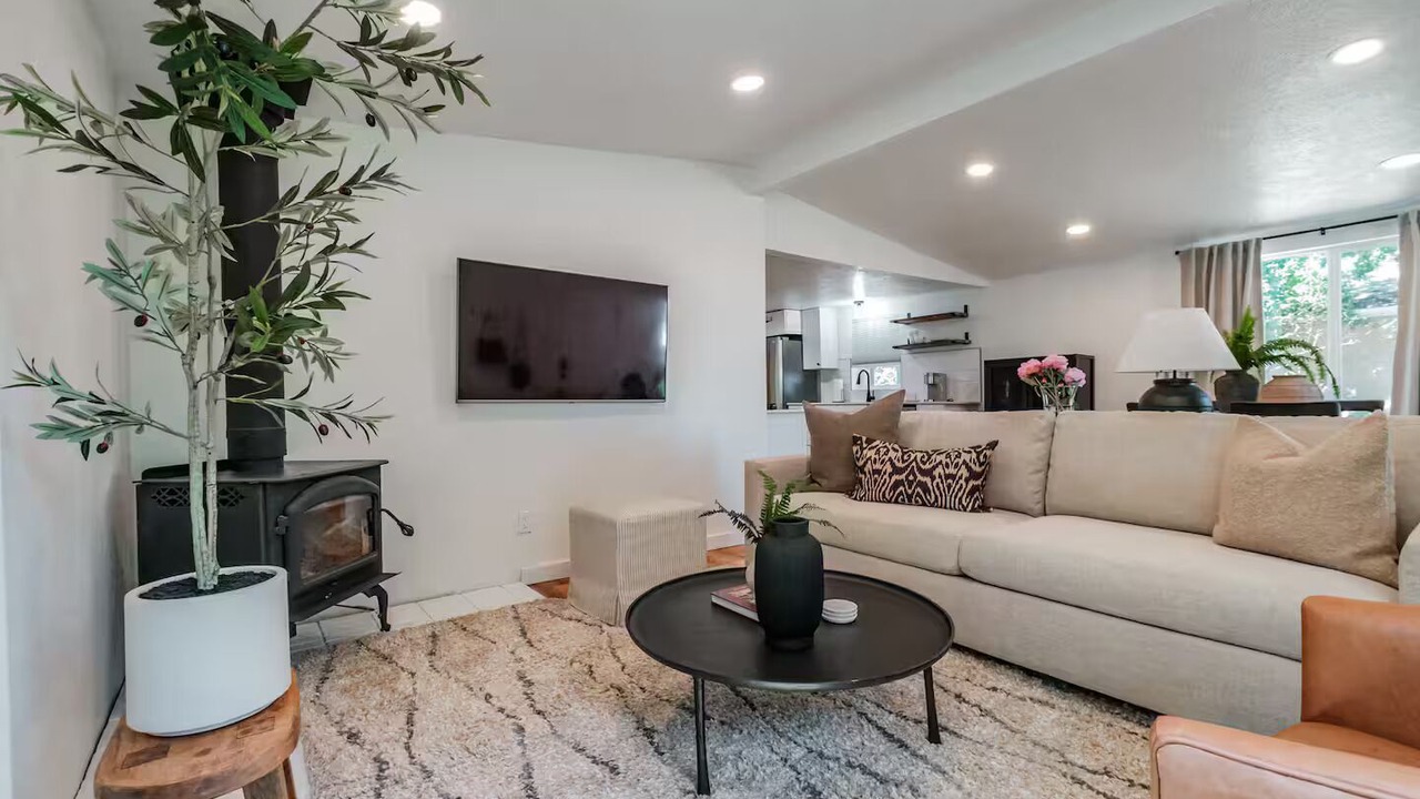 Photo of Livingroom in Springfield