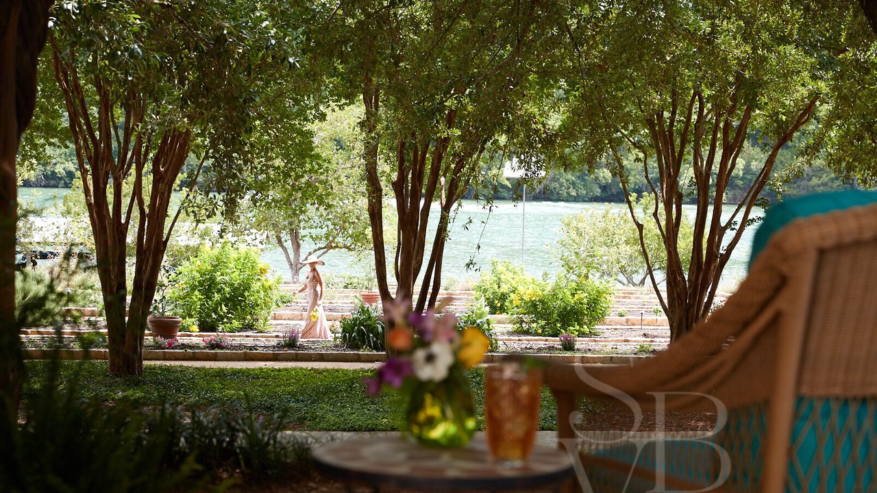 Photo of Outdoor in Lake Austin Village