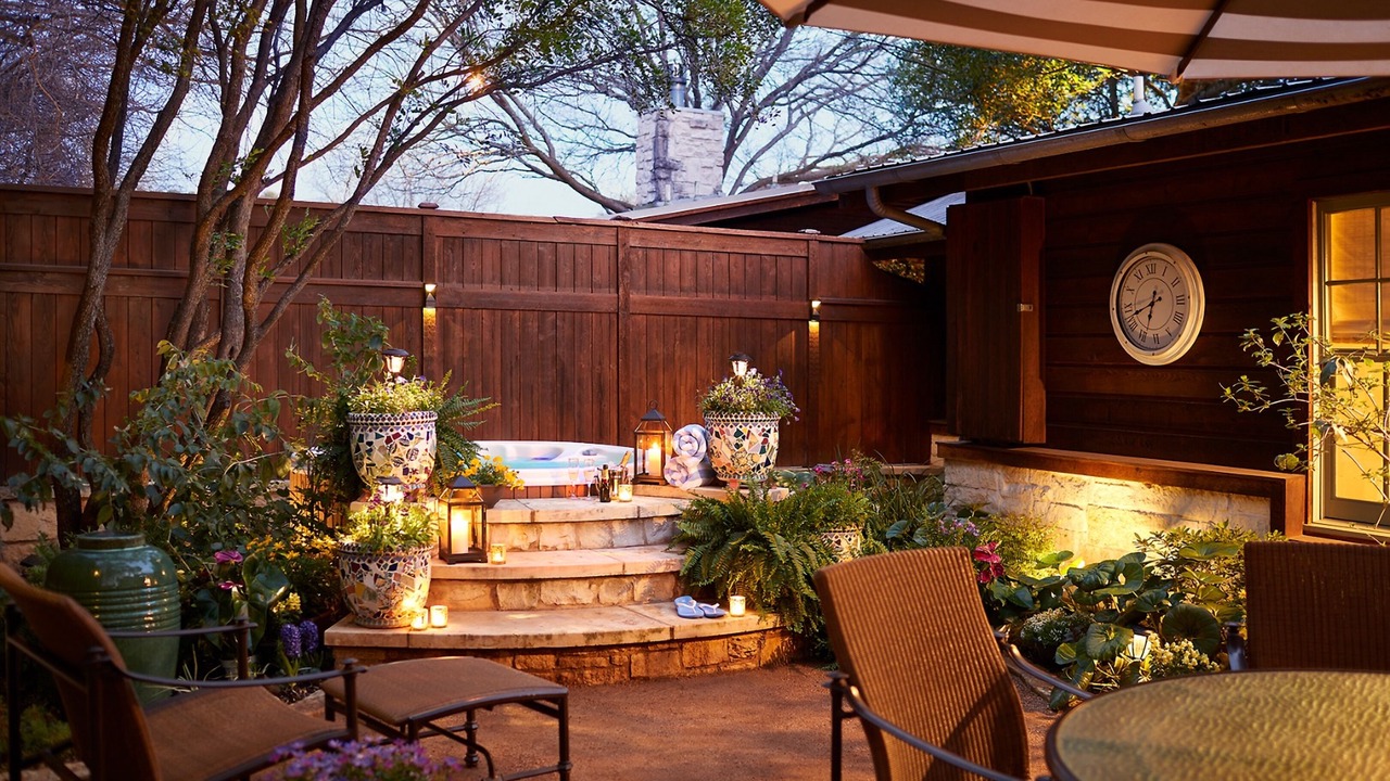 Photo of Patio Balcony in Lake Austin Village