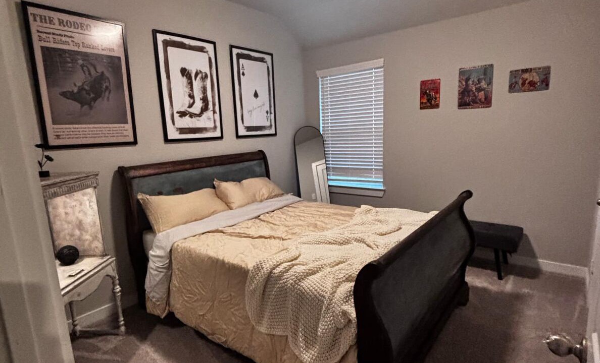 Photo of Bedroom in Willis