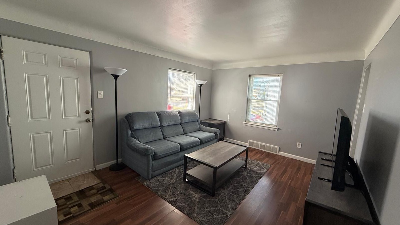 Photo of Livingroom in Oak Park