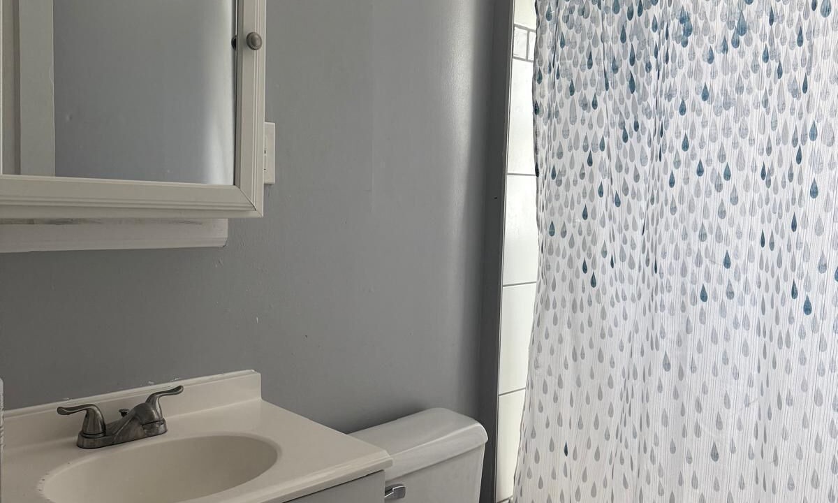 Photo of Bathroom in Oak Park