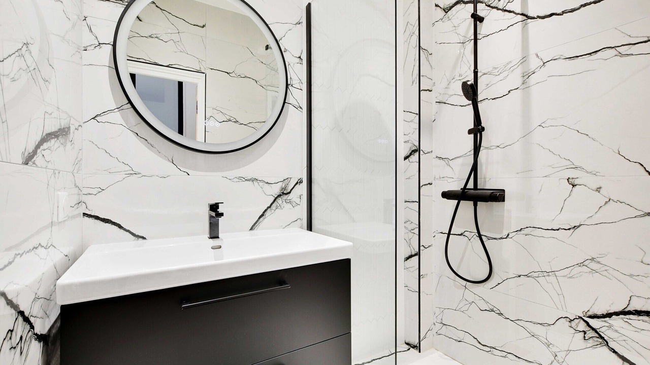 Photo of Bathroom in Quartier de la Folie-Mericourt