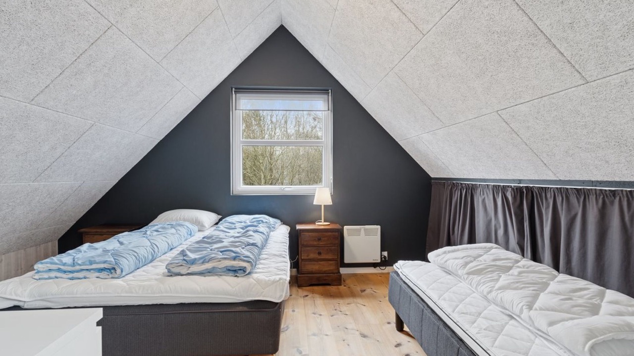 Photo of Others in Skygge