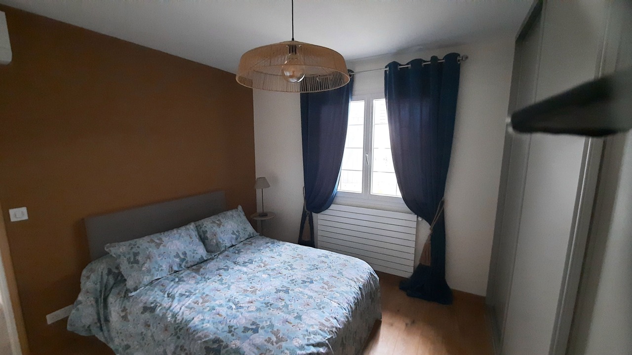Photo of Bedroom in Pau Nord
