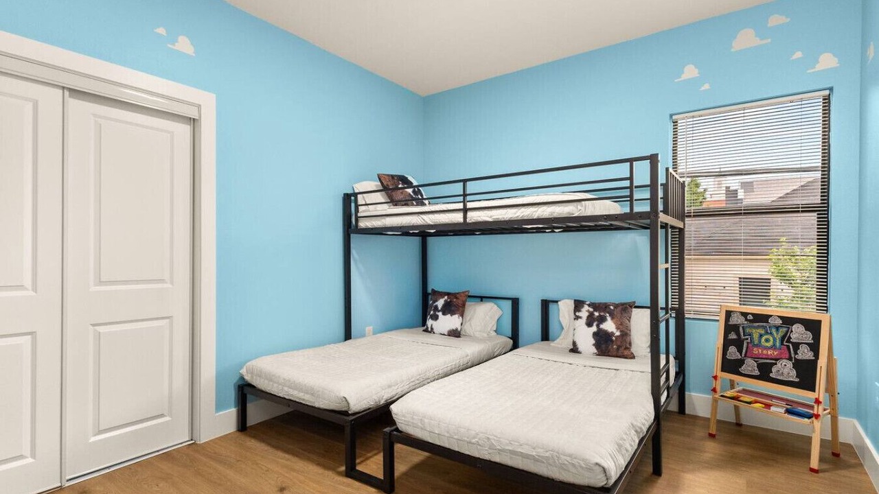 Photo of Bedroom in Nevada Street