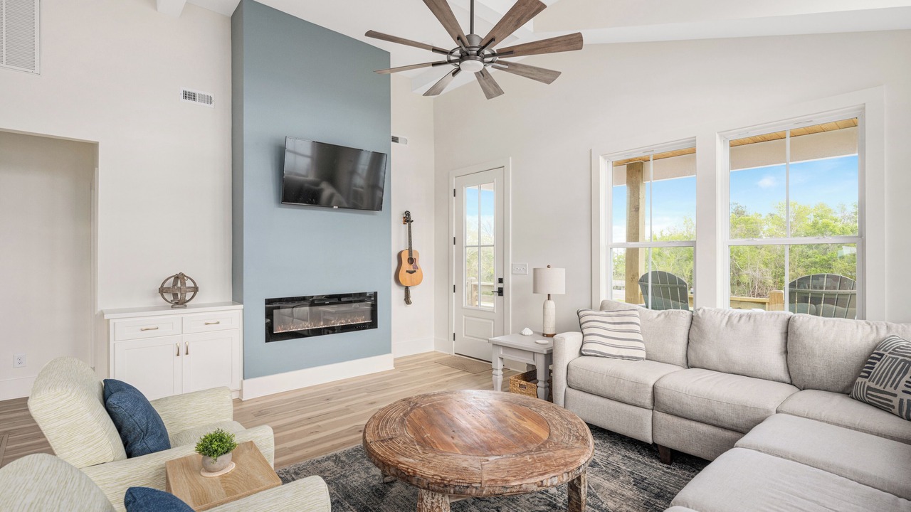 Photo of Livingroom in Newport