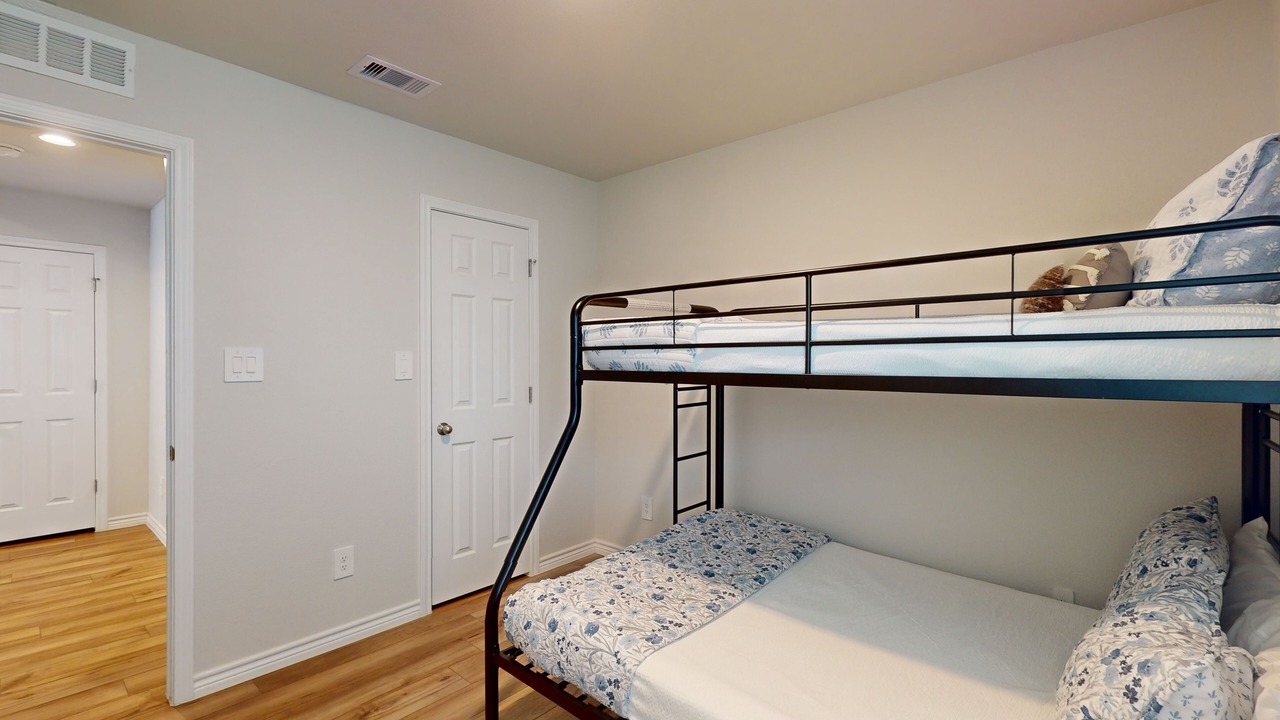 Photo of Bedroom in Flour Bluff