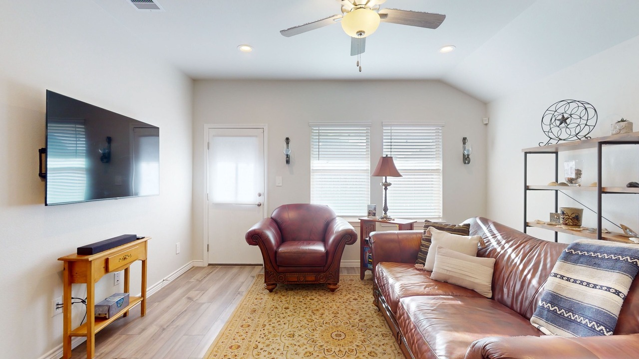 Photo of Livingroom in Flour Bluff