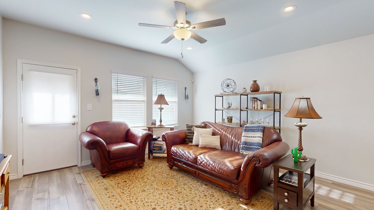 Photo of Livingroom in Flour Bluff
