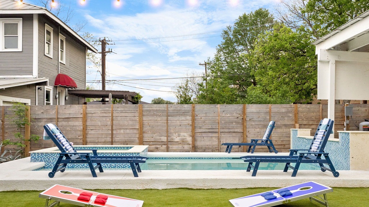 Photo of Outdoor in Tobin Hill