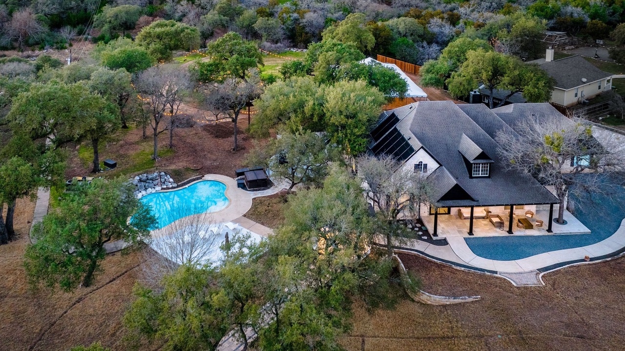 Photo of Outdoor in Shady Hollow