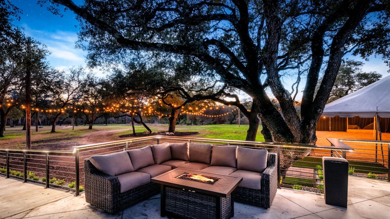 Photo of Outdoor in Shady Hollow