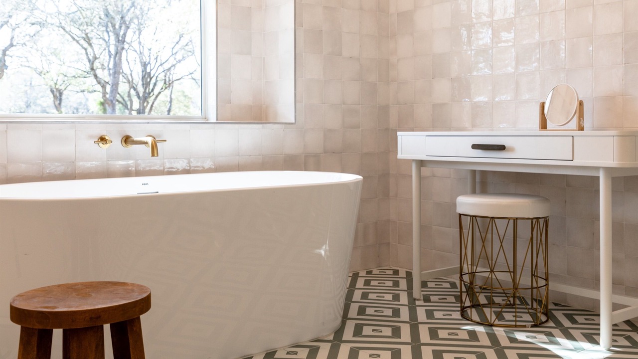 Photo of Bathroom in Shady Hollow