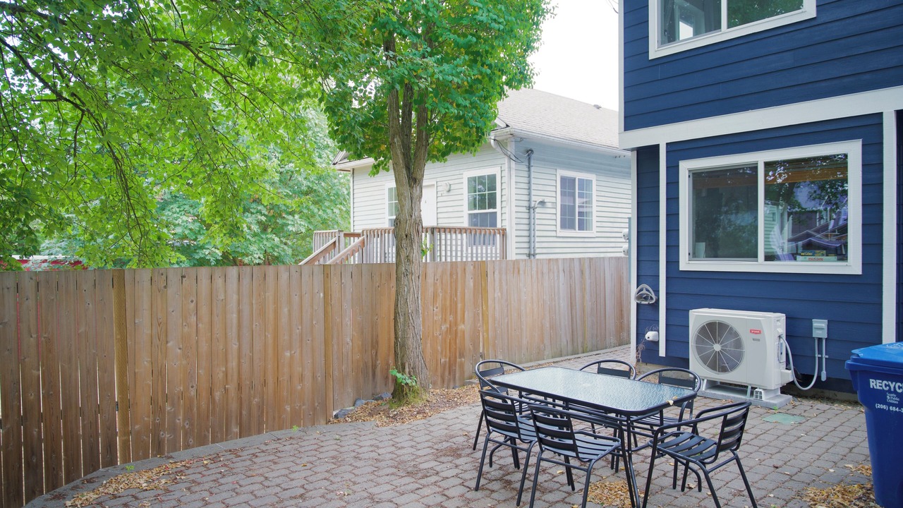 Photo of Outdoor in Mann