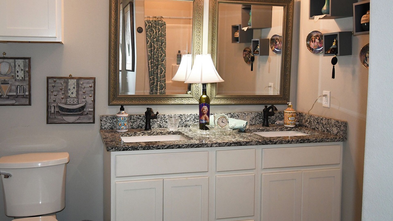Photo of Bathroom in Cookson