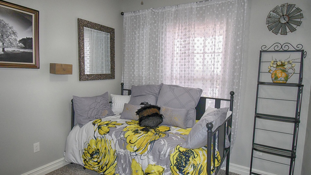 Photo of Bedroom in Cookson