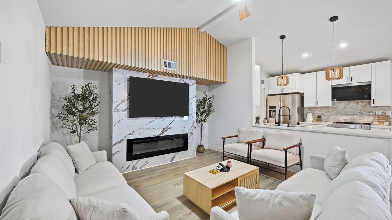 Photo of Livingroom in The Colony