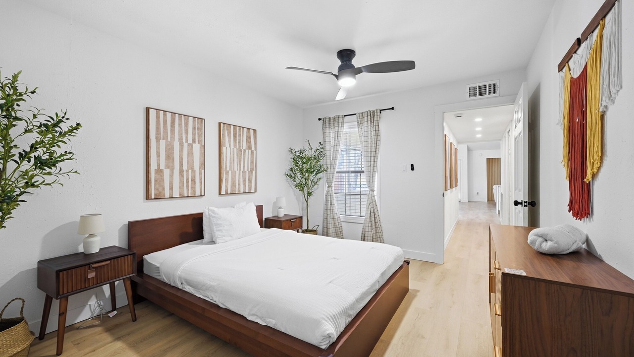 Photo of Bedroom in The Colony