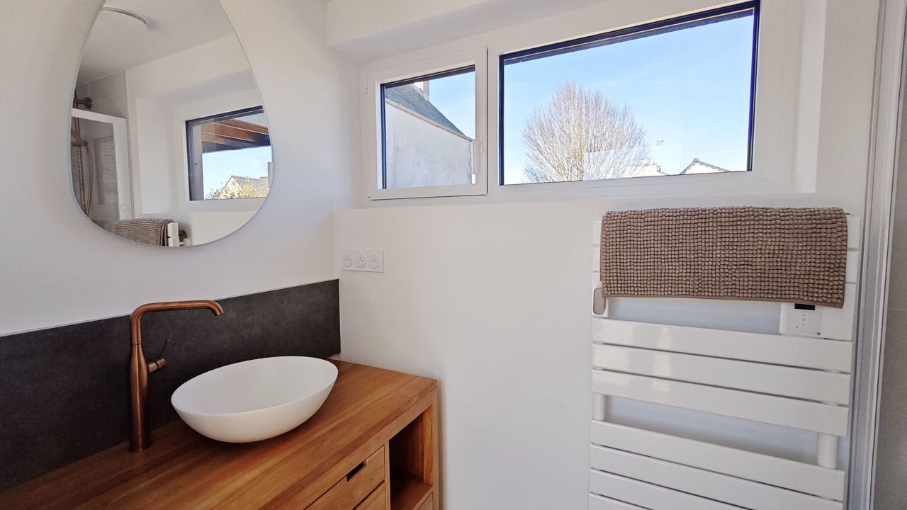 Photo of Bathroom in Locquirec