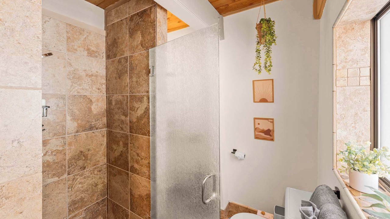 Photo of Bathroom in Talmont