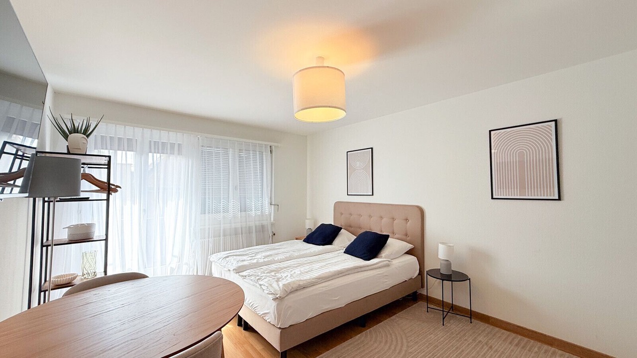 Photo of Bedroom in District 6