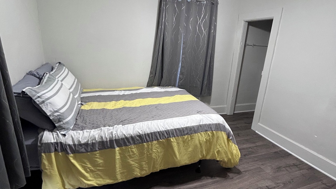 Photo of Bedroom in Springdale