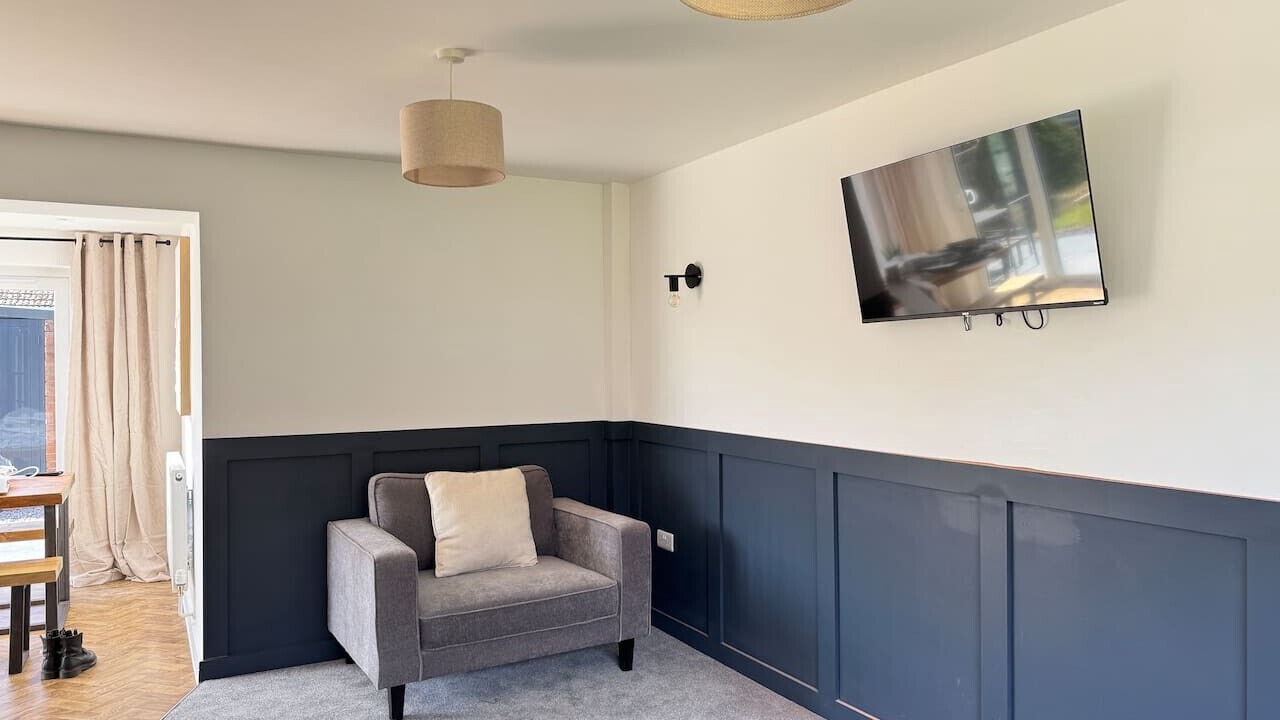 Photo of Livingroom in Clyst St Mary