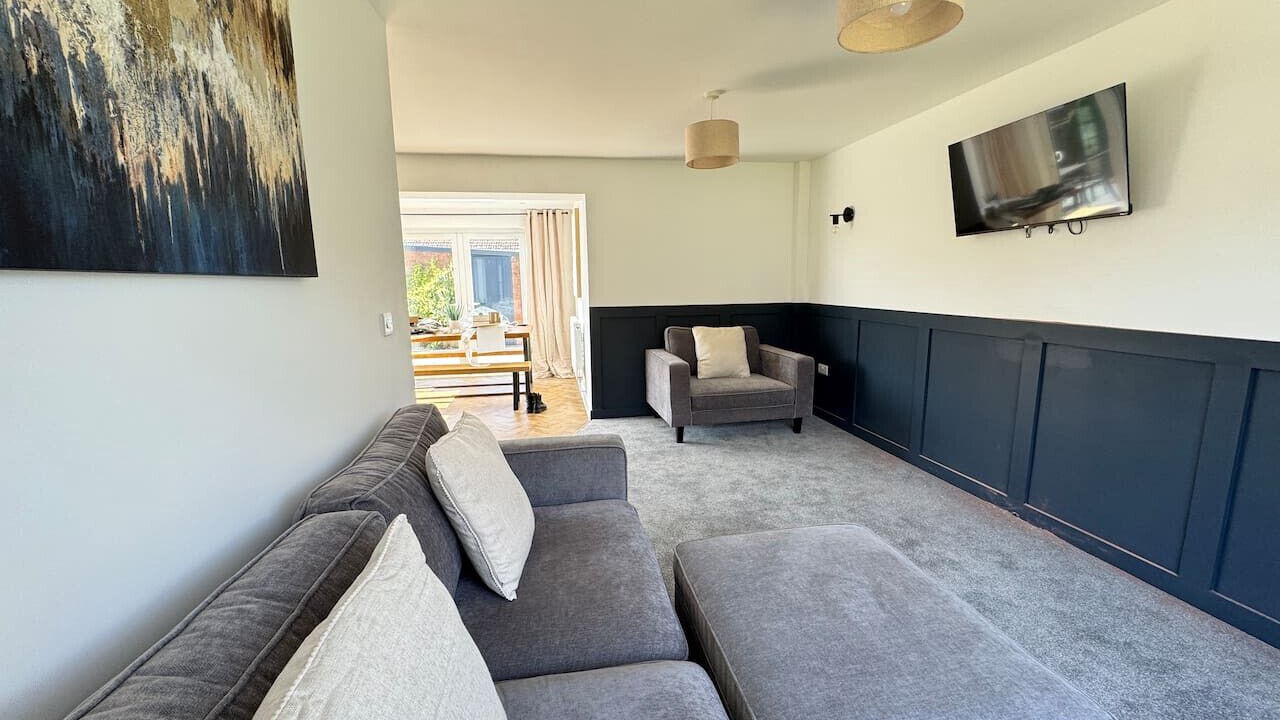 Photo of Livingroom in Clyst St Mary