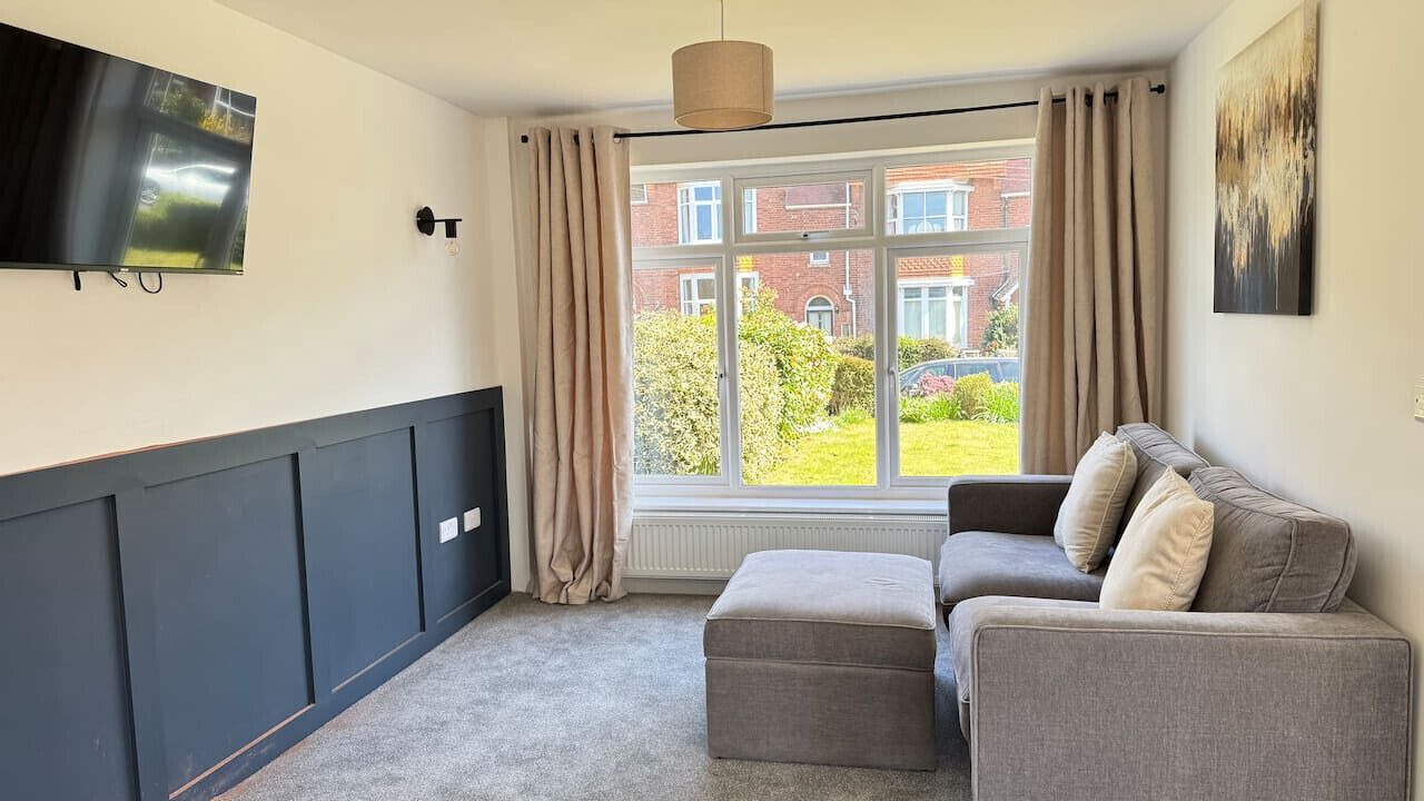 Photo of Livingroom in Clyst St Mary